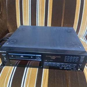SONY CDP-X33ES