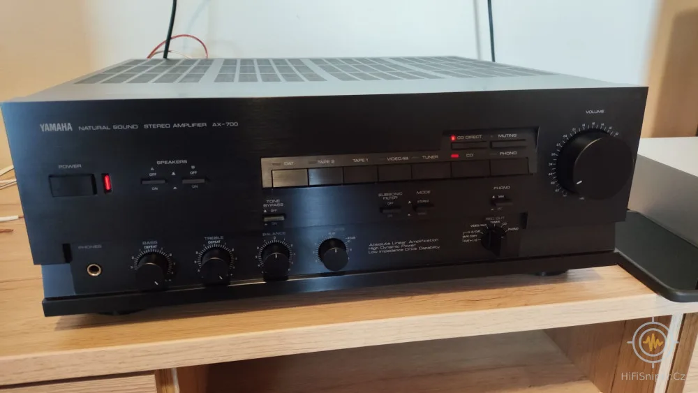 Yamaha AX-700