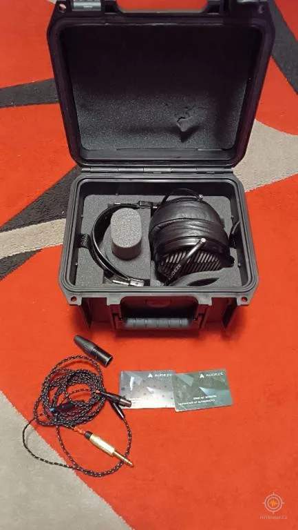 AUDEZE LCD MX-4 -  org. balení