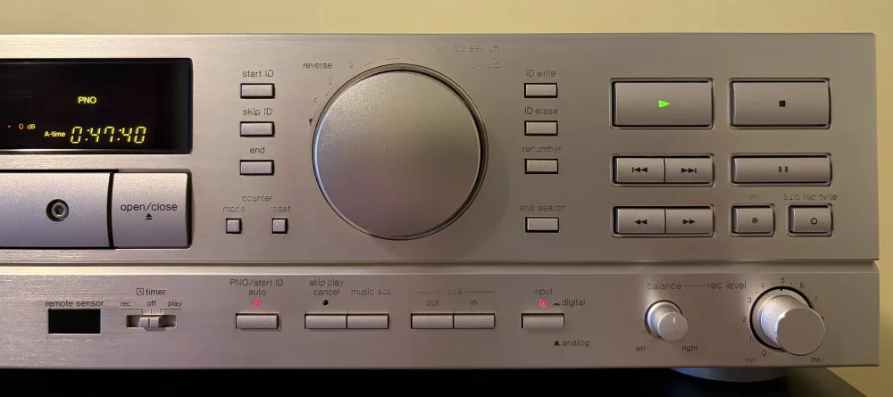 Technics SV-DA10