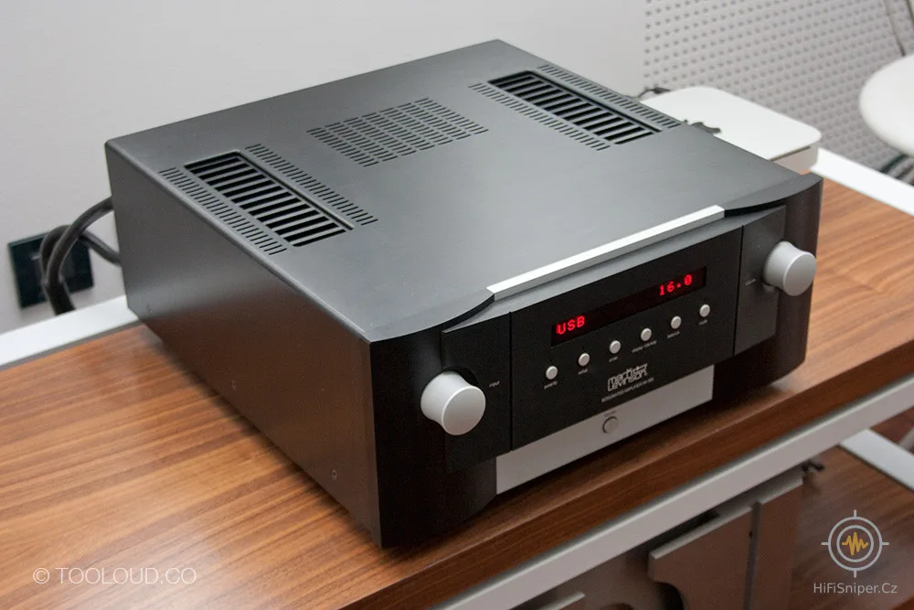 Mark Levinson No. 585,5