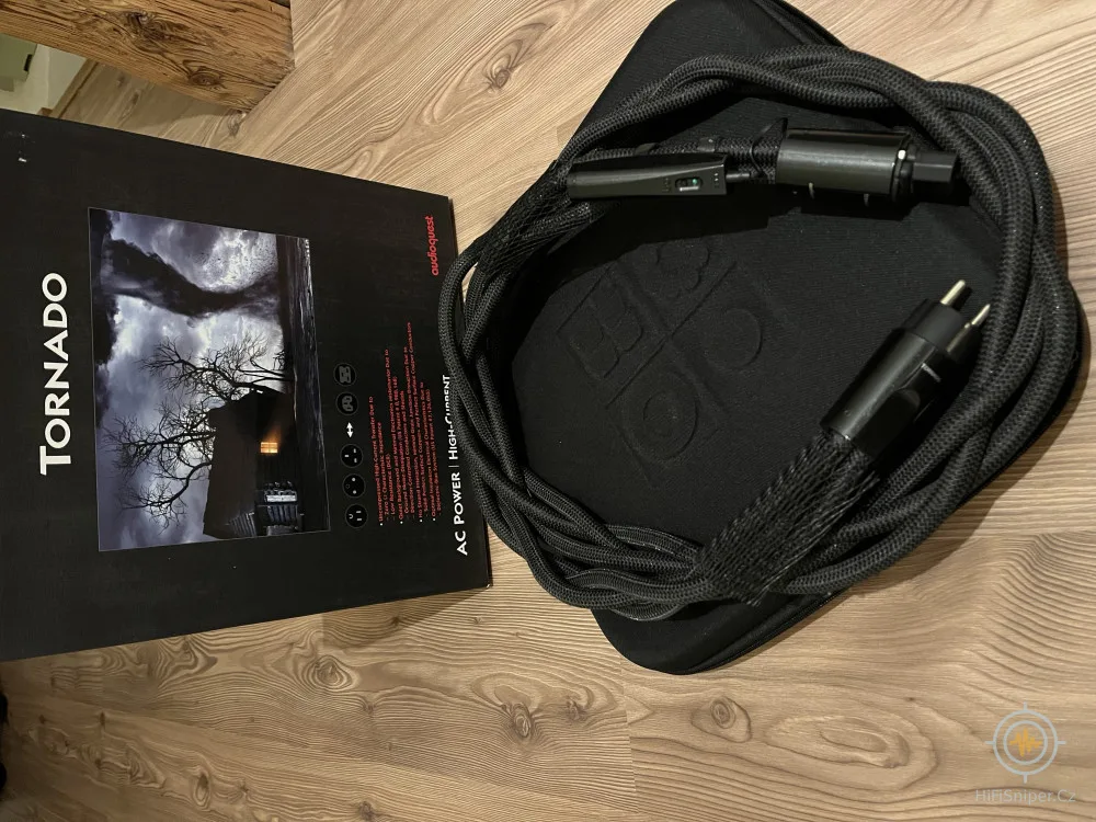 AUDIOGUEST Napajeci kabel Tornado HC, 3m