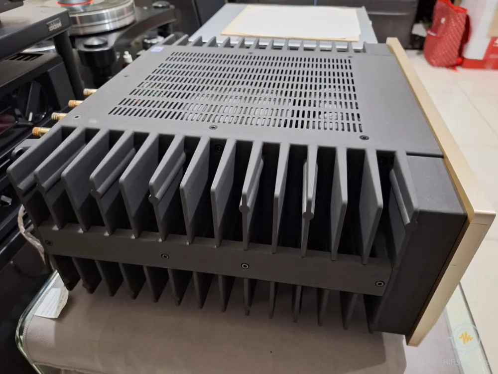 Accuphase A-45