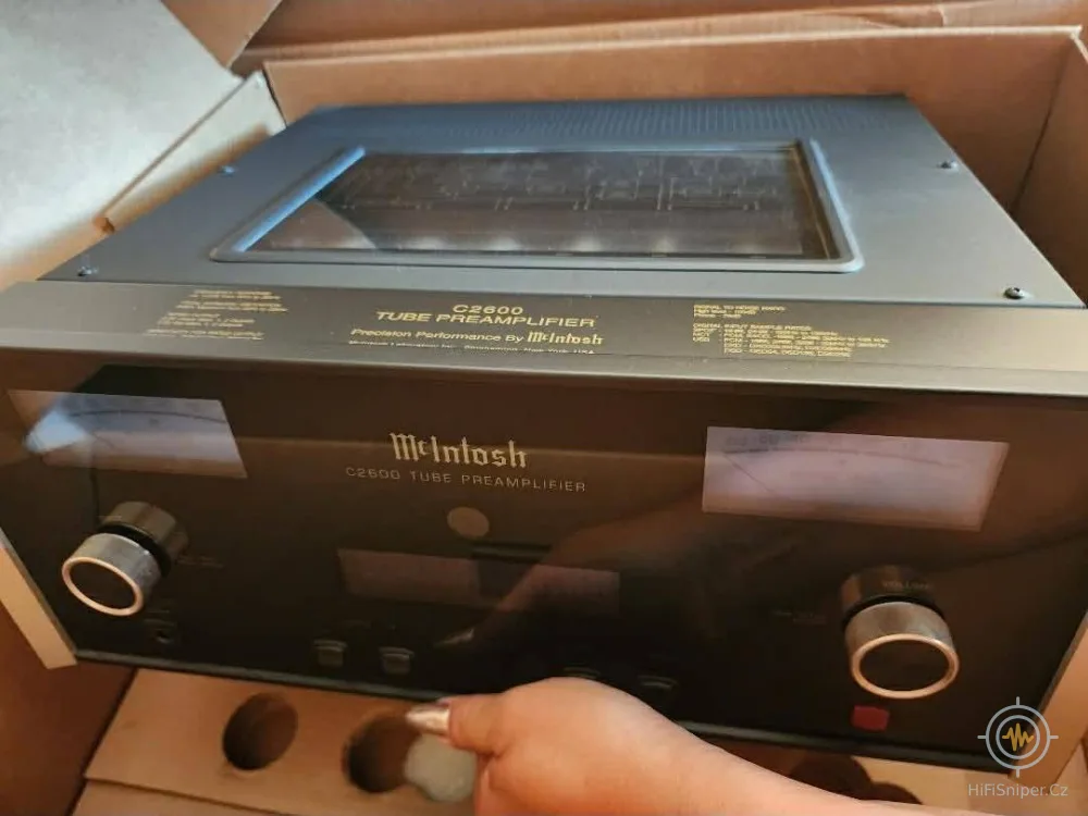 McIntosh C2600 Tube Preamplifier