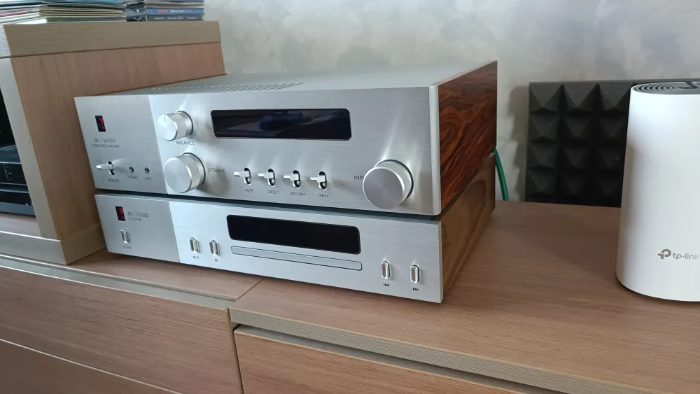 JBL SA750