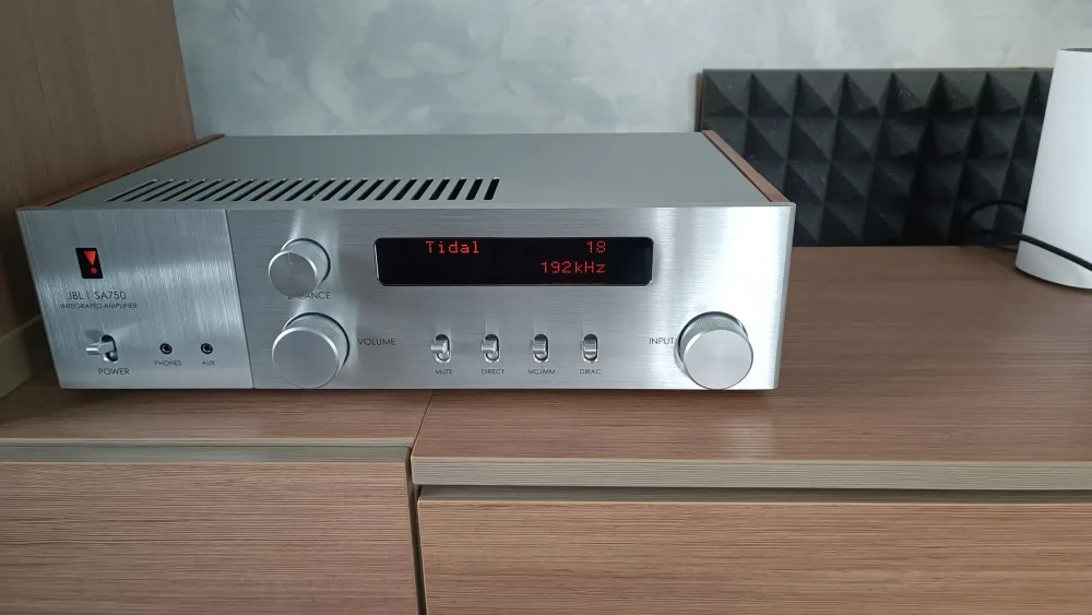 JBL SA750