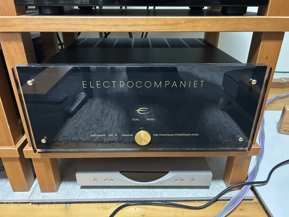 Electrocompaniet AW 250-R