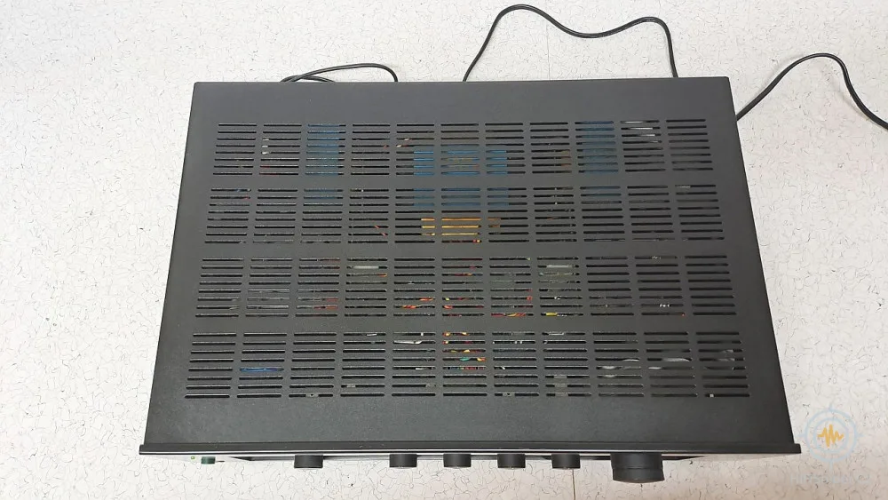 AMC Elektronkový stereo zesilovač AMC CVT3030