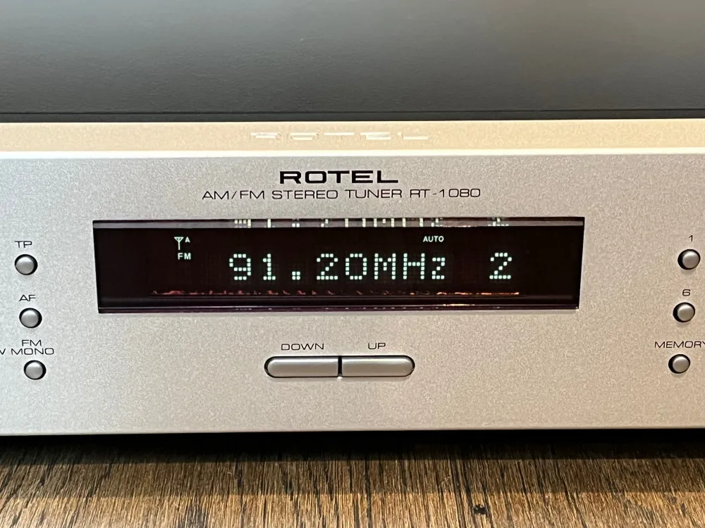 FM/AM Tuner ROTEL RT-1080
