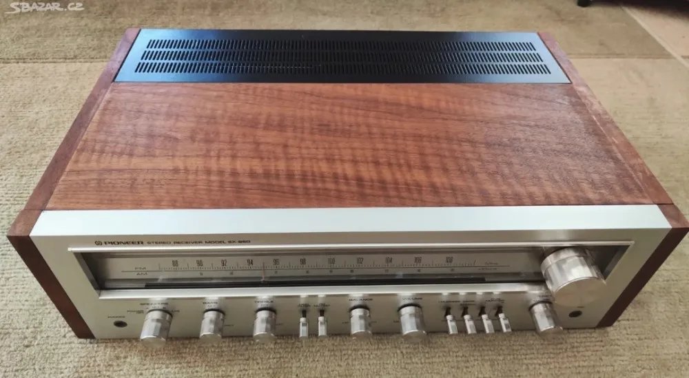 Pioneer SX 650
