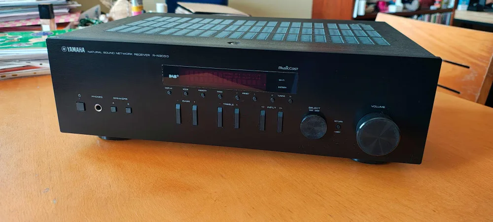Yamaha MusicCast R-N303D