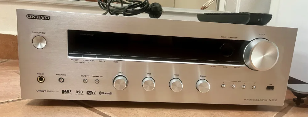 Onkyo TX-8150