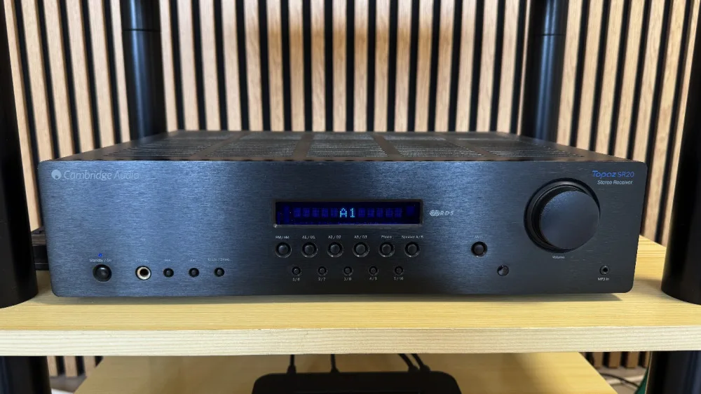 Cambridge AUDIO TOPAZ SR20