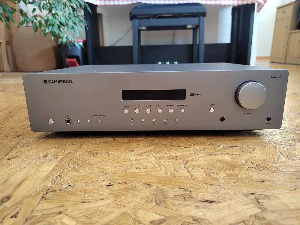 Cambridge audio AXR100
