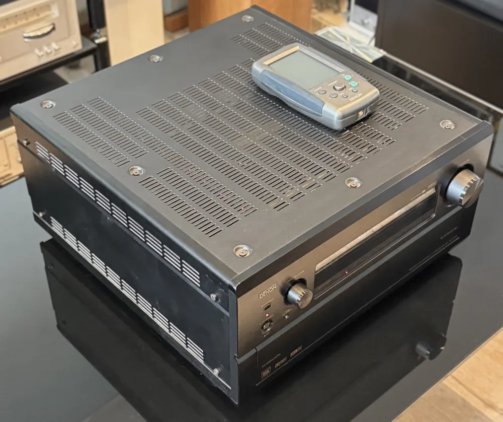 Denon AVC-A1SE - Referenční High End - AV Receiver