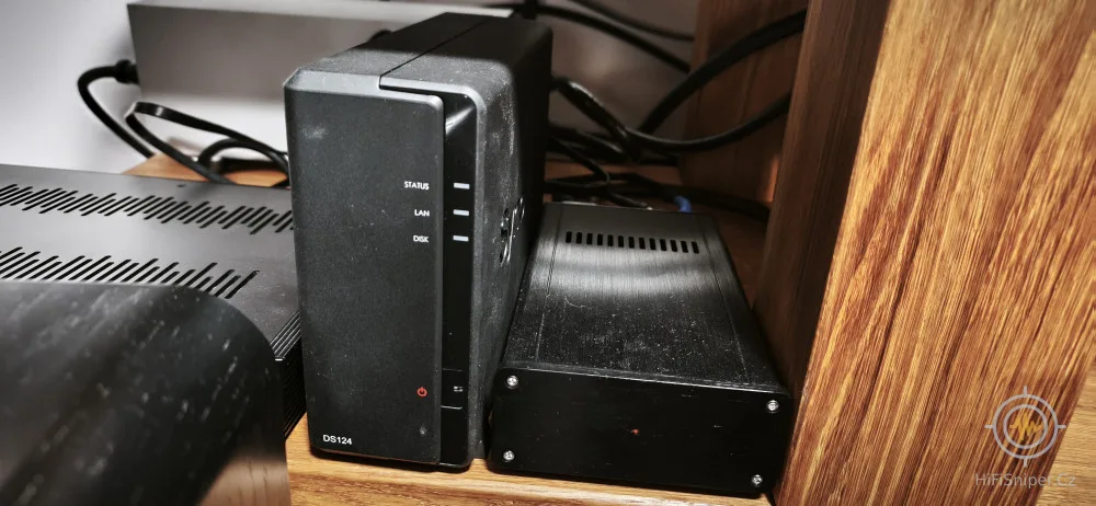 Synology
