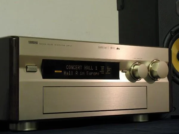 Yamaha dsp A1 gold