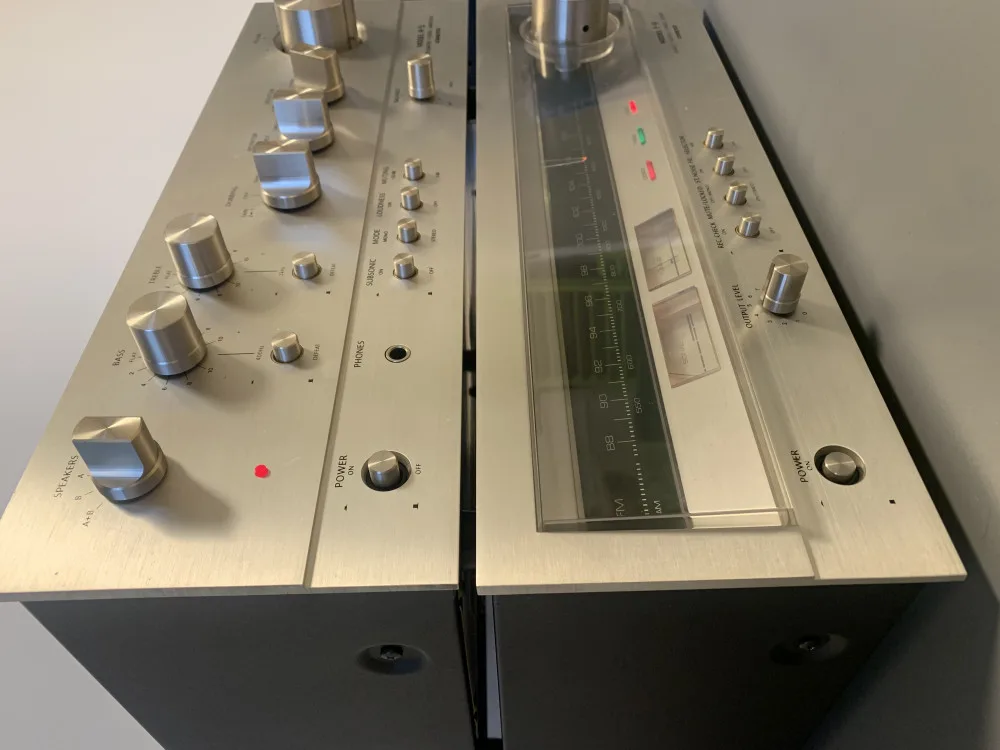 ONKYO A-5 & T-9