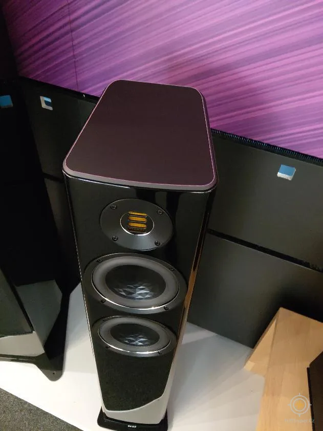 ELAC Vela FS407