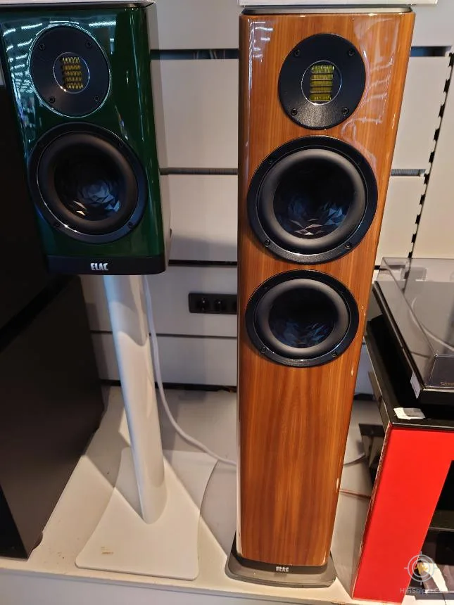 ELAC Vela FS407