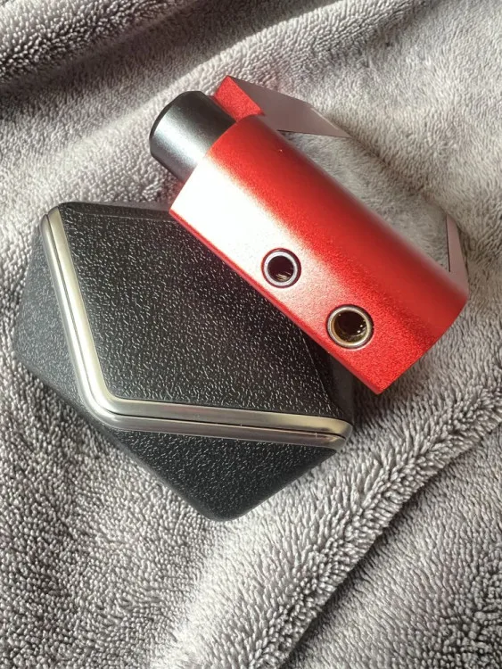 HiFiMan R2R2000 RED