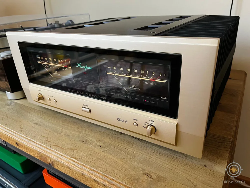 Accuphase