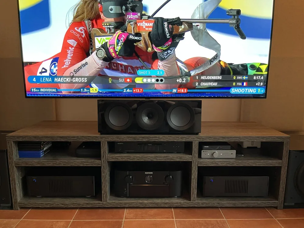RK Studio AV/hifi stolek