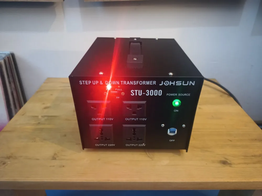 Johnsun Trafo 240/220/200V=>110V (3000W)