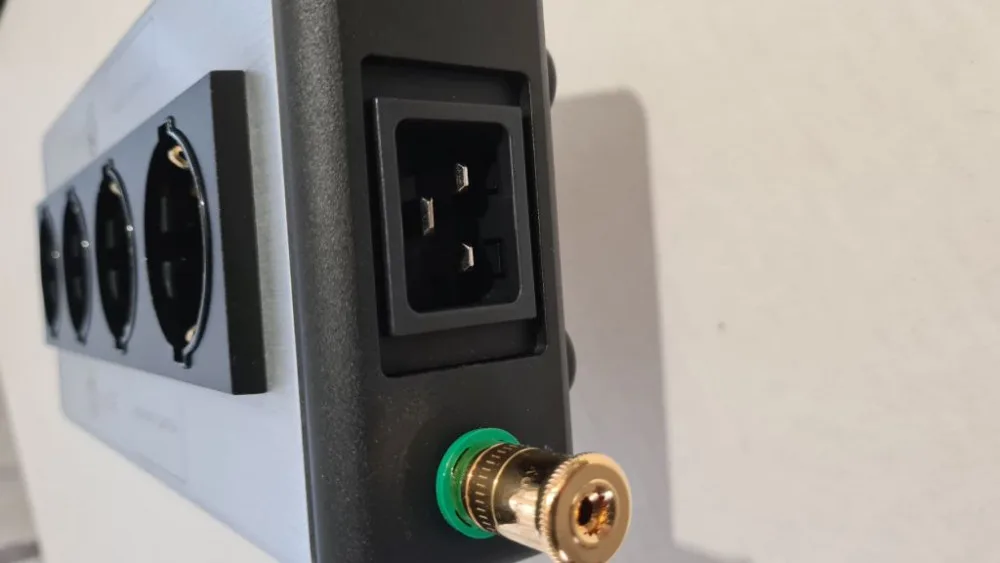 Nordost QBASE 4MARKIII - Primary Earth /19A