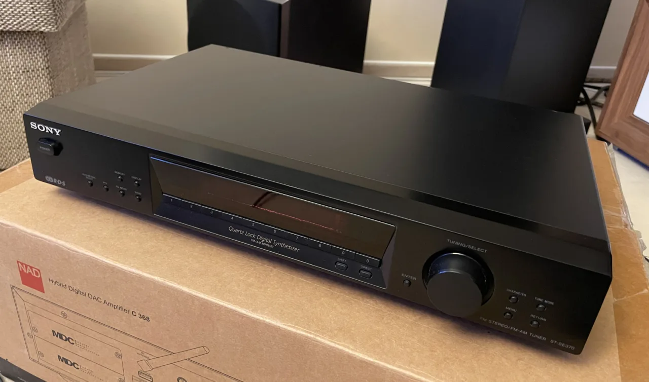 Sony ST-SE370