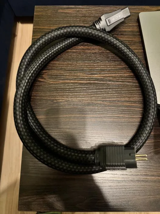 Pangea Audio AC9 – Napájecí kabel Pangea AC9