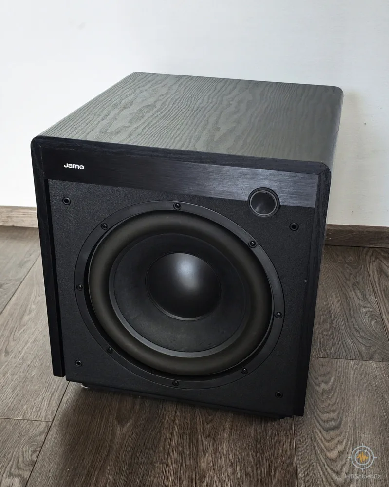 Jamo Sub 660