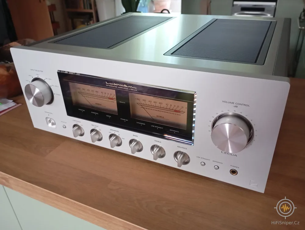 Luxman L590AX