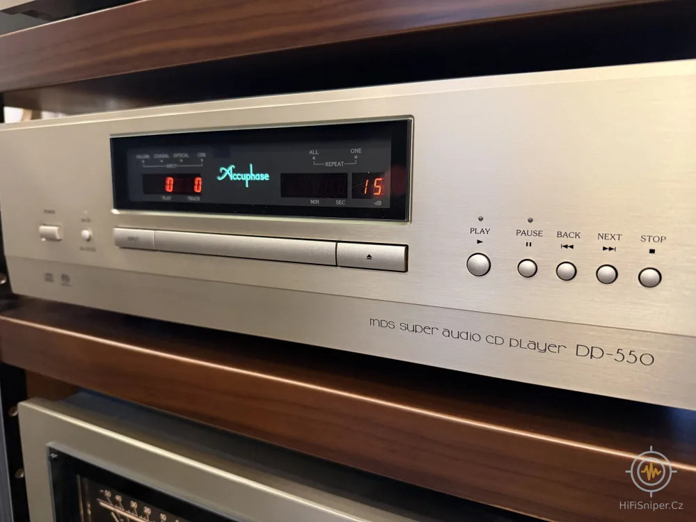 Accuphase DP550