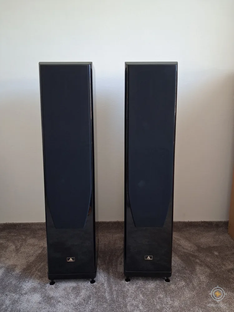 Aurum Cantus Melody M-102, černý klavírní lak