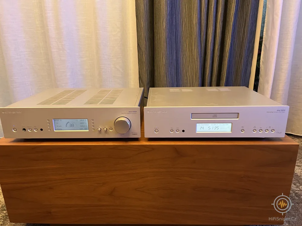 Cambridge Audio 840A V2