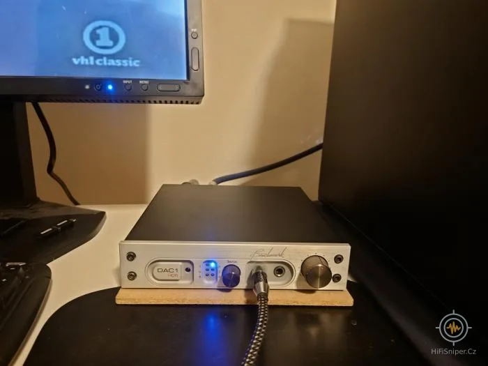 Benchmark DAC1 HDR s ovladacem