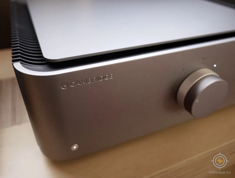 Cambridge Audio EDGE A