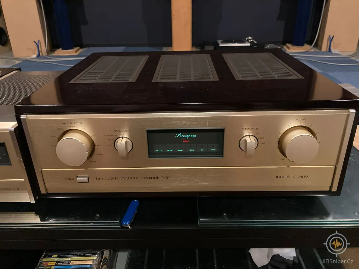 Accuphase C-280V
