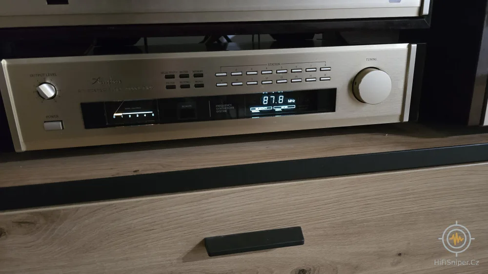 Accuphase T-108 Japan 230V