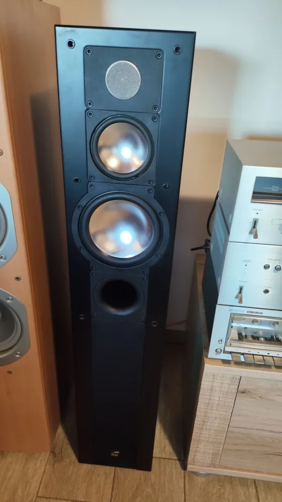 Elac CL 142
