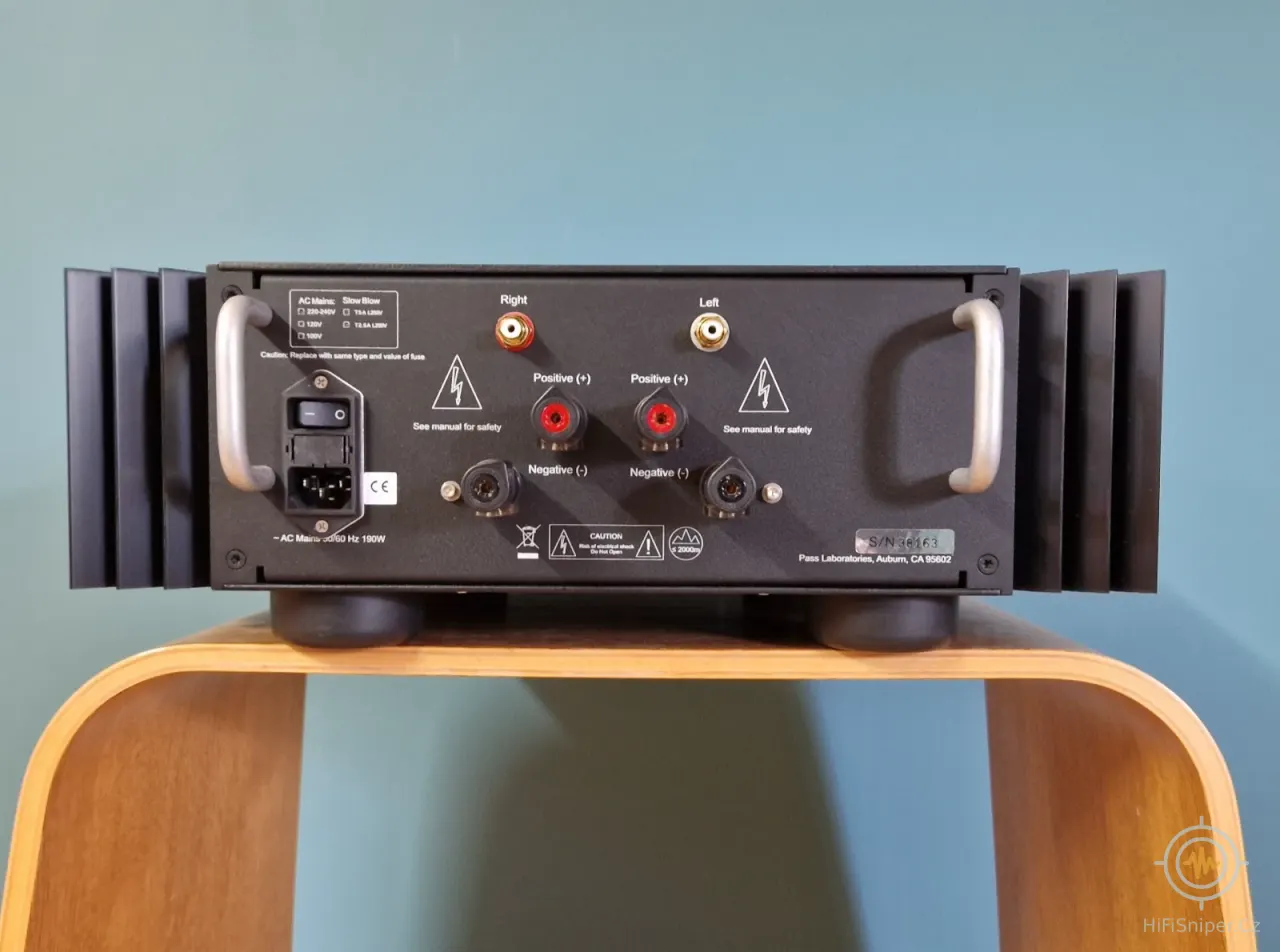 Pass Labs XA25 Stereo zesilovač