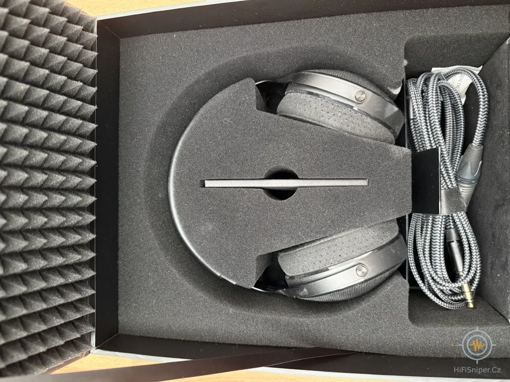 Focal Elex