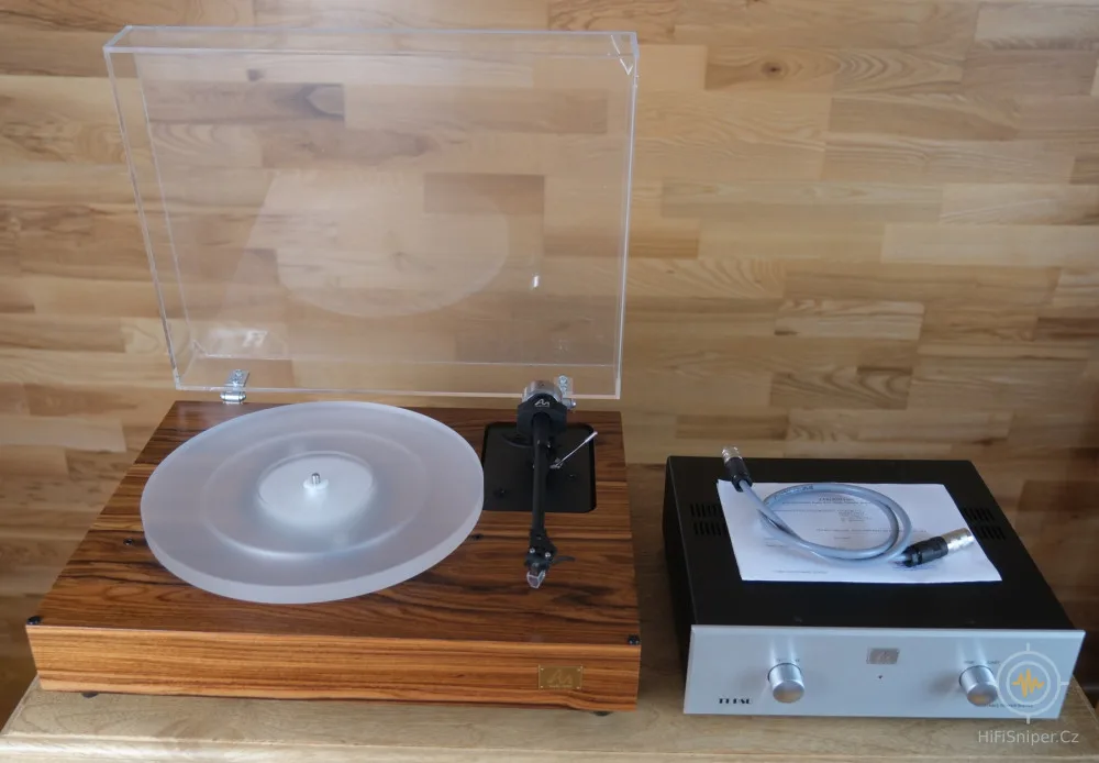 Audio Note TT-TWO DELUXE Turntable, ARM THREE/II Toneram