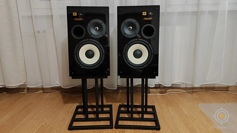 JBL L82 Classic Black Edition