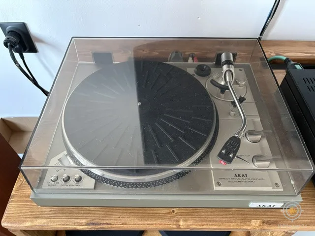 Akai Ap 206c