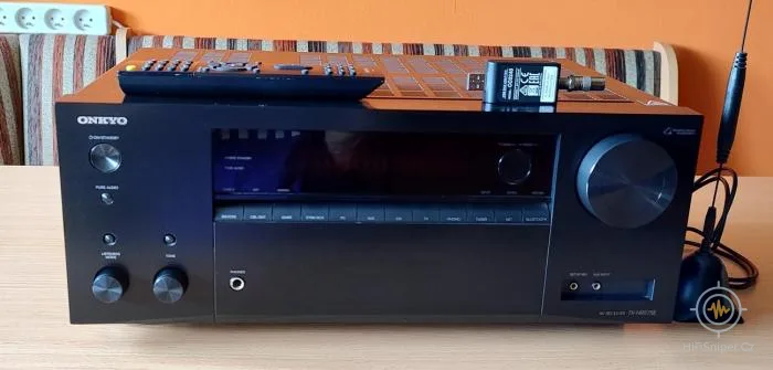 Onkyo TX NR575