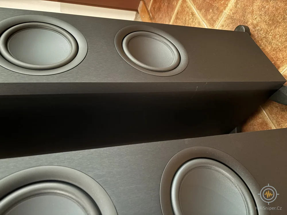 KEF Q7 Meta Black