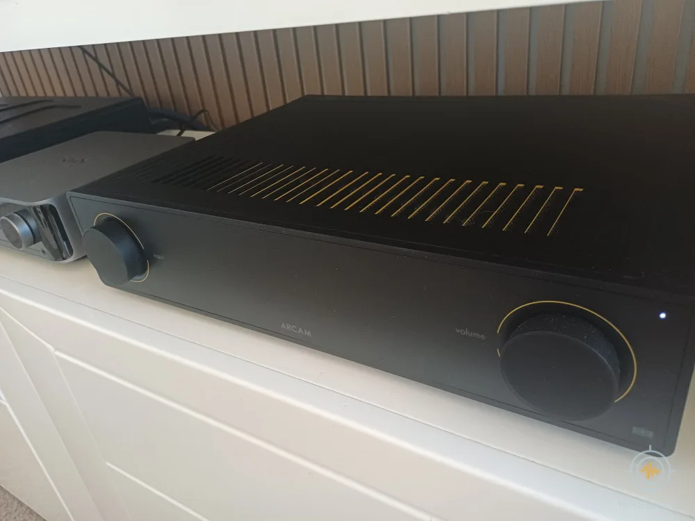 Arcam A15