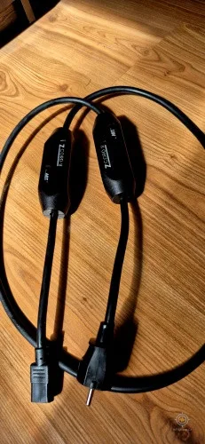 MIT Z-Cord